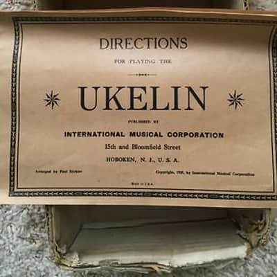 Vintage 1920s Ukelin for Sale image 7