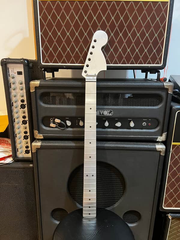 Hoxy Bass VI fender licensed aluminum neck. 25 - Silver image 1