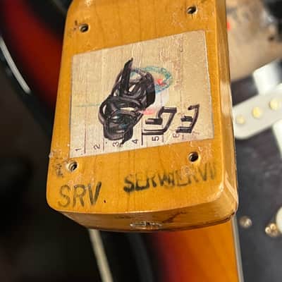 1992 Fender Stevie Ray Vaughan Stratocaster with Pau Ferro Fretboard - 3-Color Sunburst image 16