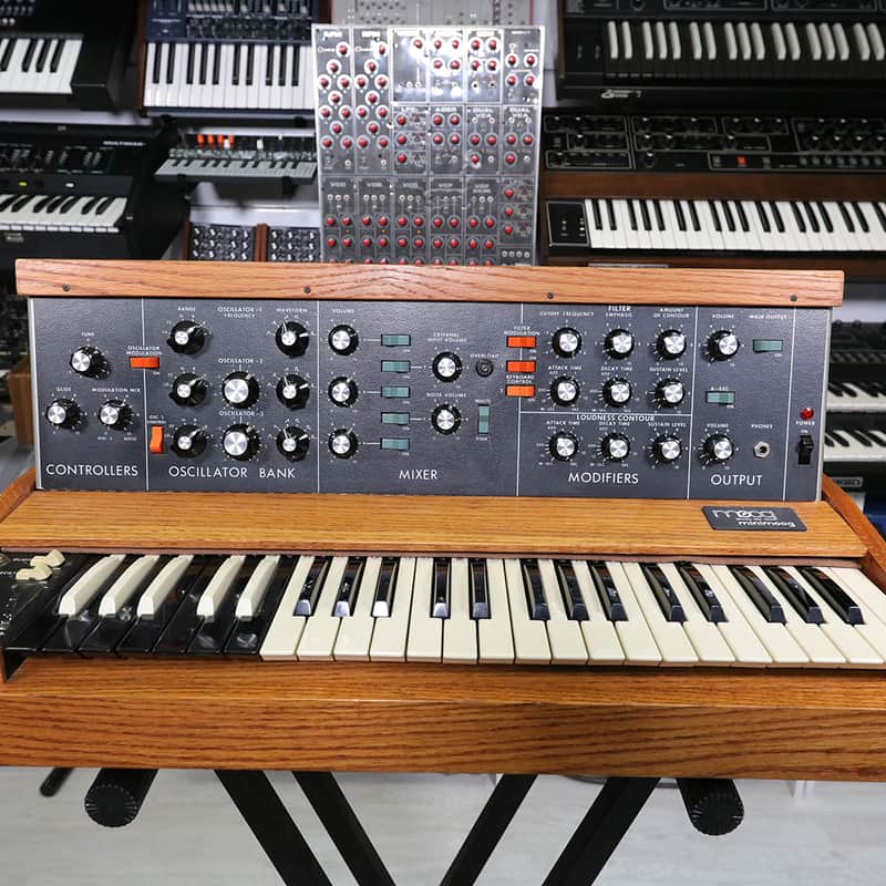 1971 – 1982 Moog Minimoog Model D 44-Key Monophonic Synthesize…