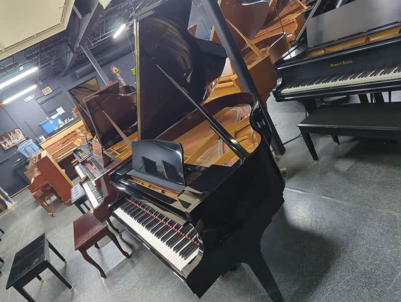 Kawai GL10 baby Grand piano SN F131669 2017 - Polish Ebony image 1