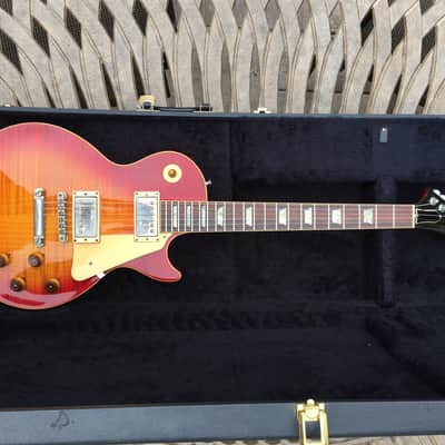 Gibson Les Paul Custom Shop - with Explorer Headstock 1984 - Prehistoric - Historic Guitar image 1