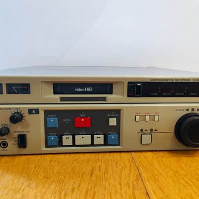 Sony EVO-9800P image 1