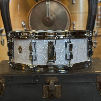 NEW Ludwig 5.5x14 Jazz Fest Snare Drum in White Marine Pearl image 3