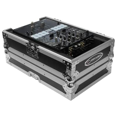 Odyssey FZ10MIXXD Universal 10" DJ Mix Flight Case w/Extra Deep Rear Compartment image 4