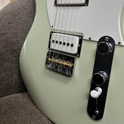 CP Thornton Classic II 2023 - Mint Green / India Ivory sides. image 6