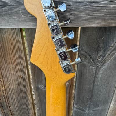 Fender Stratocaster 1962 Refin image 10