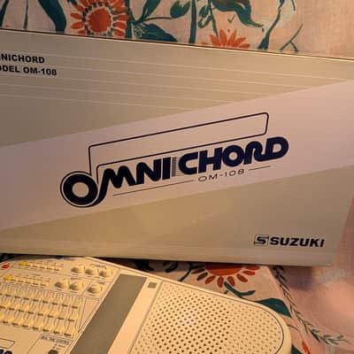 Suzuki OM-108 Omnichord Reissue 2024 - Present - White image 11