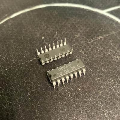 YM3020 Vintage and Obsolete Collectible Part - Lot qty of 10 pcs image 1