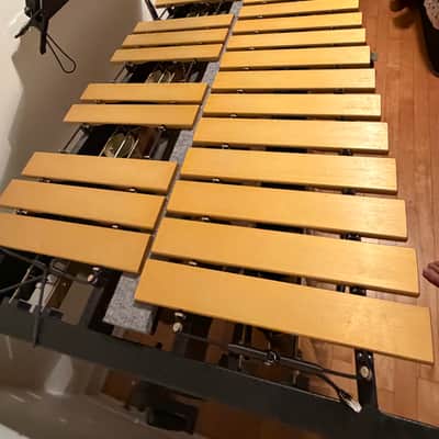 Majestic V7530G 2019 - Gold Bar image 1