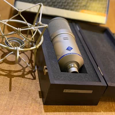 Neumann Solution-D D-01 Digital Microphone + Shock Mount + RME DMC-842 AES42 Interface (8-Channel) image 1