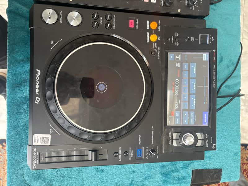 Pioneer XDJ-1000MK2 Digital Performance DJ Multi-Player 2010s - Black image 1