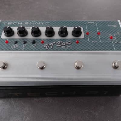 Tech 21 VT Bass Deluxe 2010s - Brushed Aluminum image 2