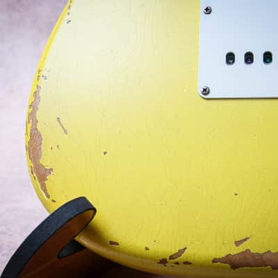 FENDER USA Custom Shop Ltd '67 Reissue Stratocaster Relic "Graffiti Yellow" (2023) image 21