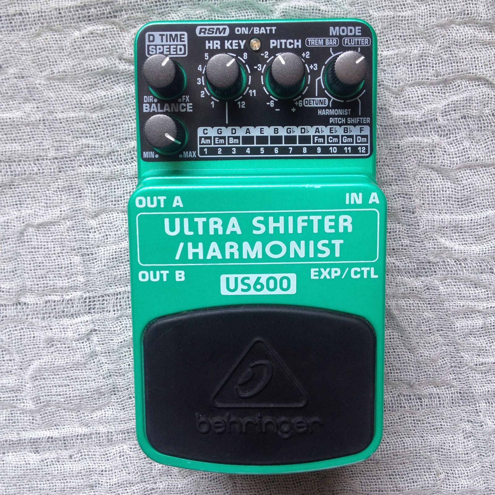 BEHRINGER US600 ベリンガー Behringer ULTRA SHIFTER/HARMONIST US600 | ギター屋f