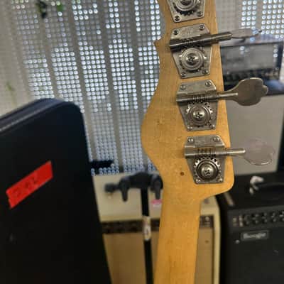 G&L ASAT Fretless Bass 90s image 6