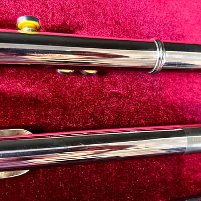 Yamaha YFL 282 Open Hole Flute 🔥 Plays Great🔥 Gorgeous 😎 image 10
