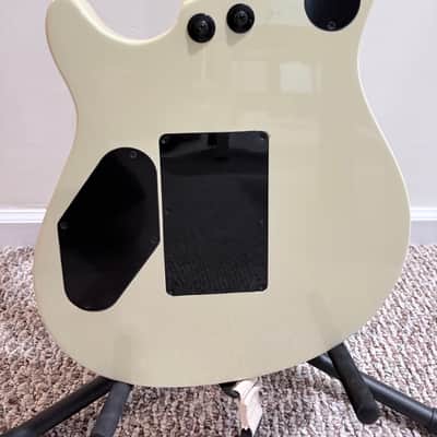EVH Wolfgang Special with Ebony Fretboard 2018 - Present Ivory image 8