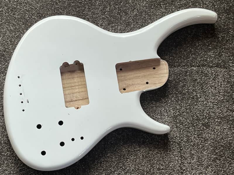 Tobias Growler V bass body - White Pearl image 1