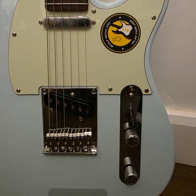 Sire Larry Carlton T3 in Sonic Blue – 2022 – Excellent Condition image 2