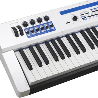 Casio PX-5S 88-Key Privia Pro Digital Stage Piano with 88 Full Size Keys image 3
