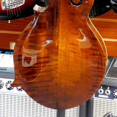 2025 Eastman MD-514 Limited Edition Mandolin w/ Case! Gloss Black! VERY NICE!!! image 6
