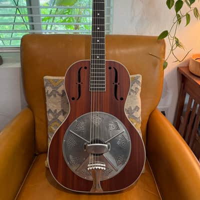 National El Trovador 2014 - Mahogany image 19