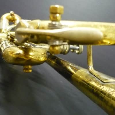 Trompeta Bach Stradivarius 37 Corporation en buen estado image 16
