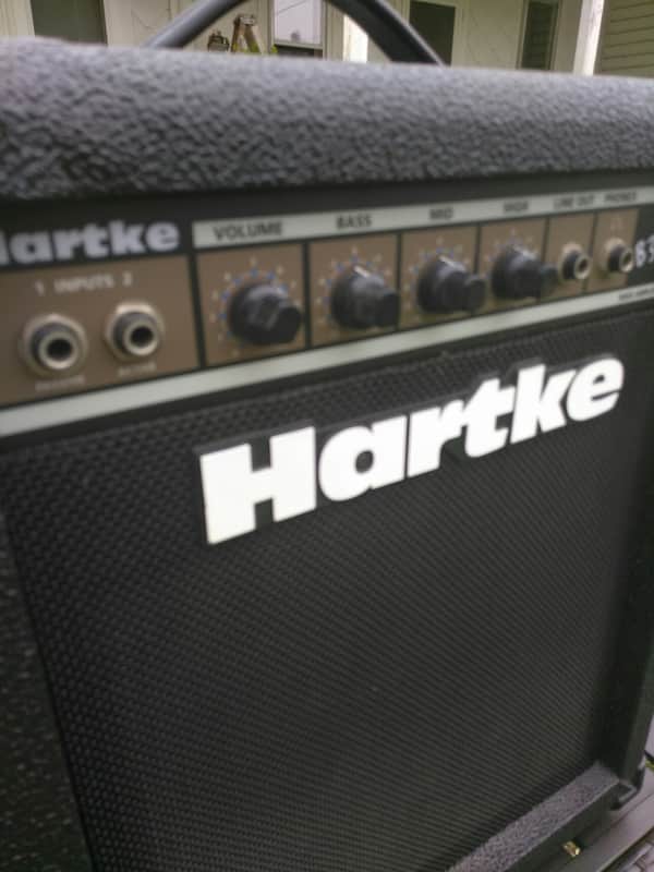 Hartke B30 Bass Amp 30 Watt Solid State 1x10
