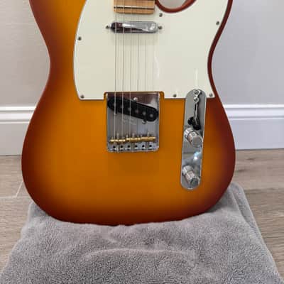 Fender American Performer Timber Telecaster 2024 - Honey Burst image 2