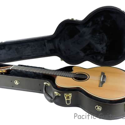 Takamine P3FCN Pro Series 3 FCN Cutaway Classical Nylon-String Acoustic/Electric Guitar Natural Satin