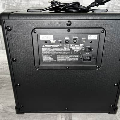 Line 6 Spider V 30 MkII 30-Watt 1x8" Digital Modeling Guitar Combo 2019 - 2021 - Black image 3