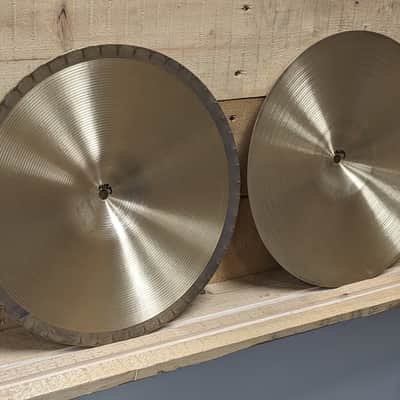 Zildjian 14" A Series Mastersound Hi-Hat Cymbals (Pair) 1998 - 2012 - Traditional image 16
