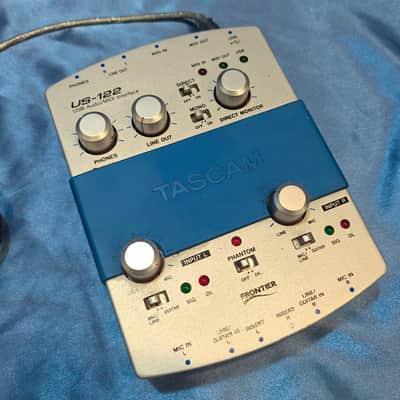 TASCAM US-122 USB Audio Interface 2000s - Silver and Blue image 1
