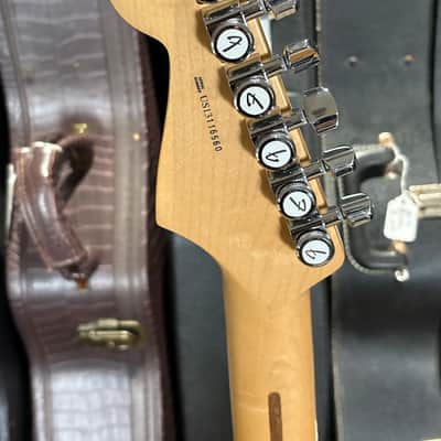 Fender Deluxe Plus Stratocaster 2016 - Metallic Sunburst image 8