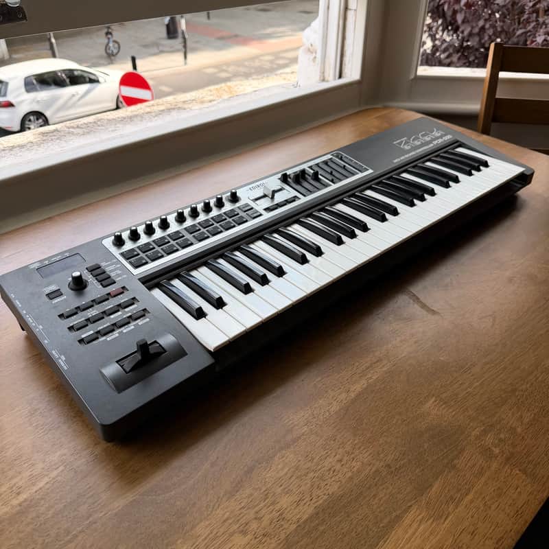 Roland PCR-500 MIDI Controller image 1