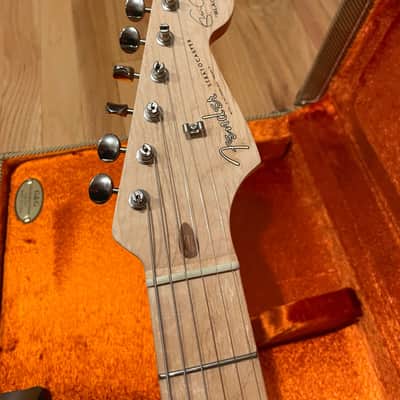 Fender Eric Clapton Artist Series Stratocaster with Vintage Noiseless Pickups 2001 - Present Black image 4