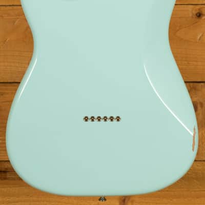 Fender Tom DeLonge Stratocaster - Rosewood - Daphne Blue *B-Stock* image 4