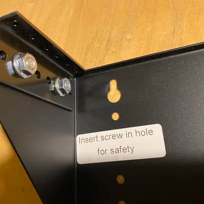 Middle Atlantic 19" 2U Vertical Panel Mount Rack image 4