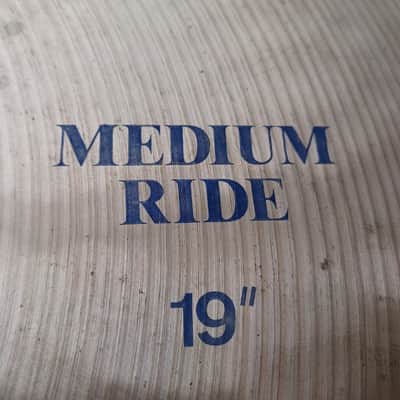 Paiste 19" 602 Blue Label medium ride 2169 gram. image 3