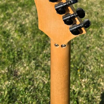 B.C. Rich Warlock USA 1987 - 1989 - Yellow image 7