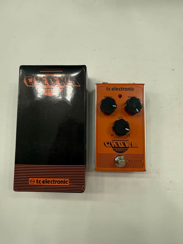 TC Electronic Choka Tremolo True Bypass Guitar Effect Pedal + Original Box image 1