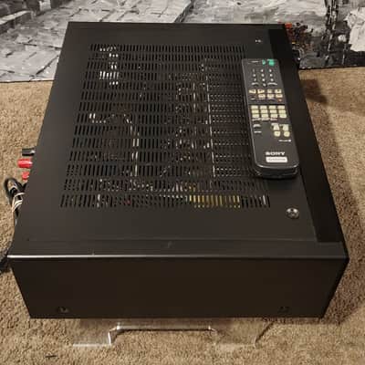 Sony Sony STR-DA1ES is a 5.1 channel AV receiver 2002 - Black image 8