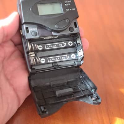 Sennheiser Sennheiser SK500 G2 Bodypack Transmitter – 786–822 MHz – Pro Evolution Series image 10