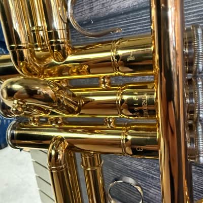 Yamaha YTR-200ADII Advantage Standard Bb Trumpet 2010s - Brass (YTR-2330) image 10