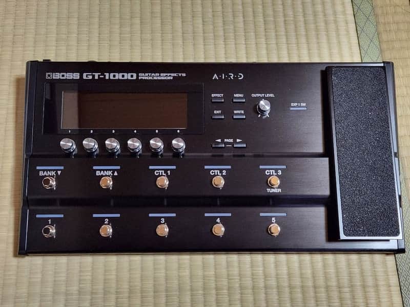 Boss GT-1000