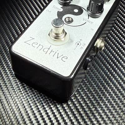 Hermida Audio Zendrive 2007, Hand Wired and signed by Alf Hermida - Silver/Black image 1