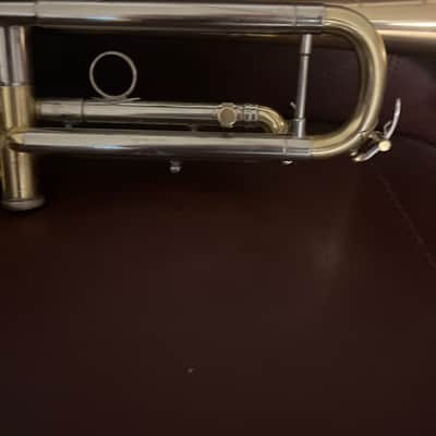 Holton 51LB Bb Trumpet (1954) SN 260346 (100% new clear lacquer)(professional) image 9