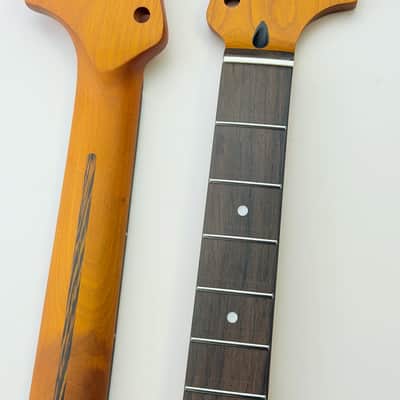Roasted Maple Strat Style Guitar Neck, 22 Frets, Maple Fingerboard image 2