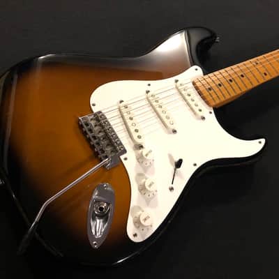 Fender Stratocaster Japan 2000 - Tobacco sunburst 2 tone image 1